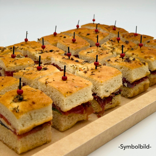 Premium Focaccia 24 Stück Räucherlachs – Bild 2